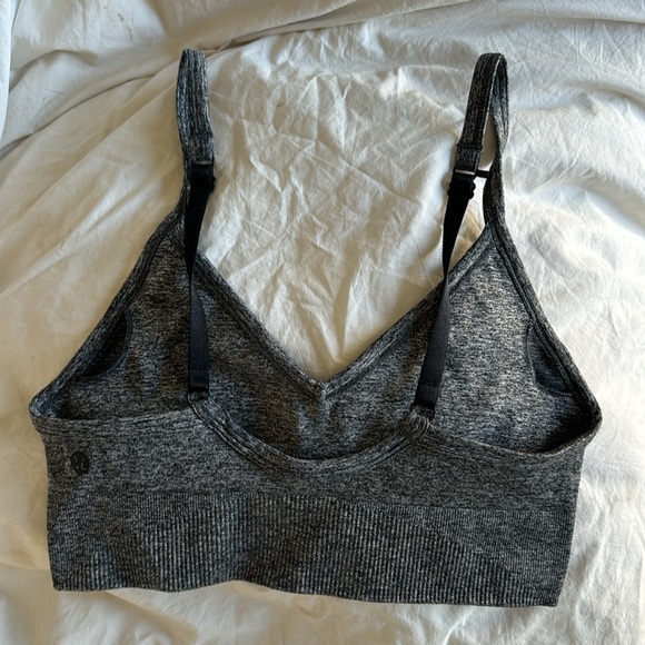Lululemon bra - Picture 4 of 4